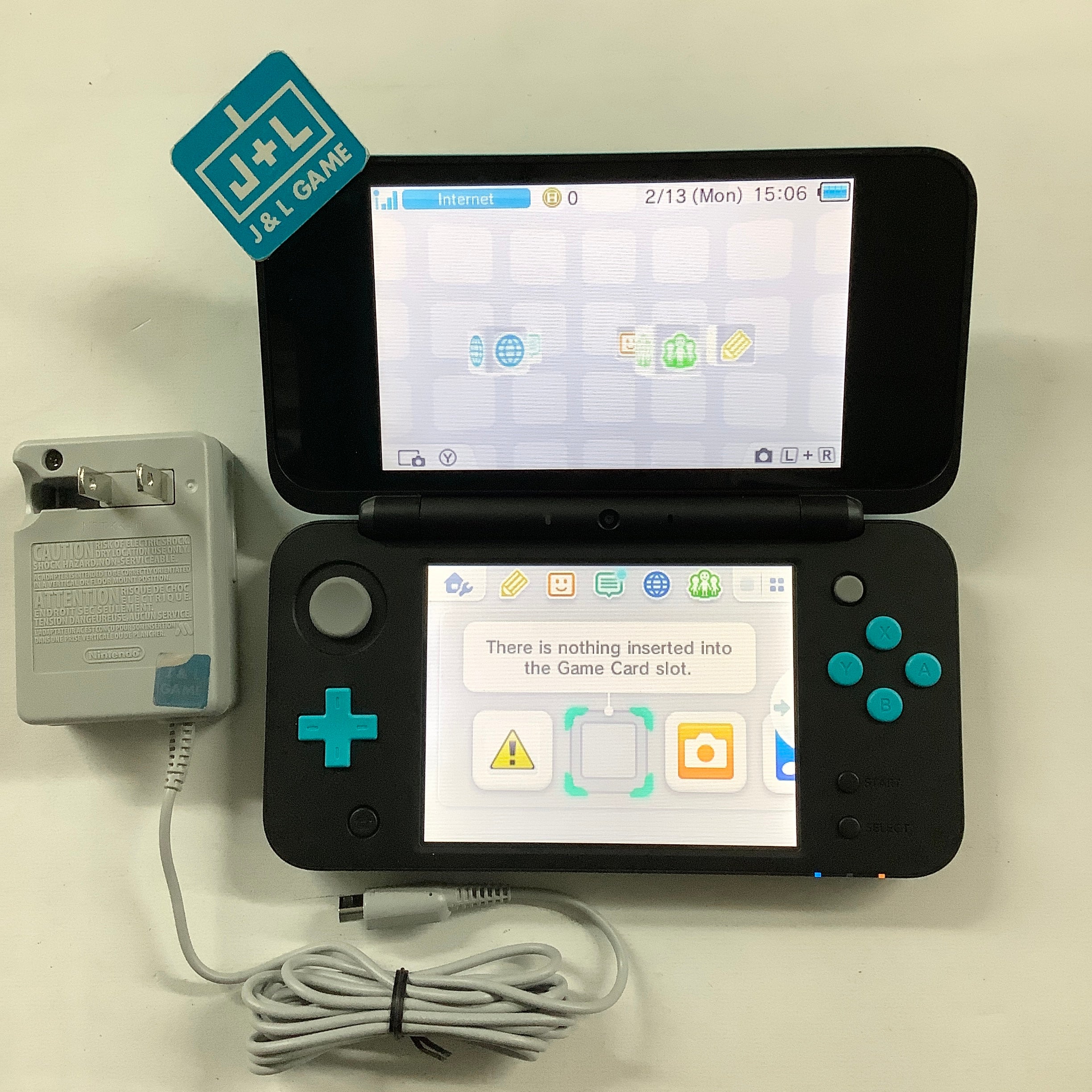 New Nintendo 2DS XL Console (Black + Turquoise With Mario Kart 7 Pre-installed) - Nintendo 3DS [Pre-Owned] Consoles Nintendo