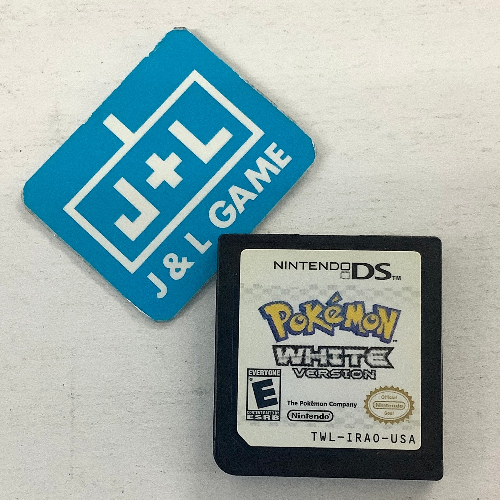 Pokemon White Version - (NDS) Nintendo DS [Pre-Owned] Video Games Nintendo   