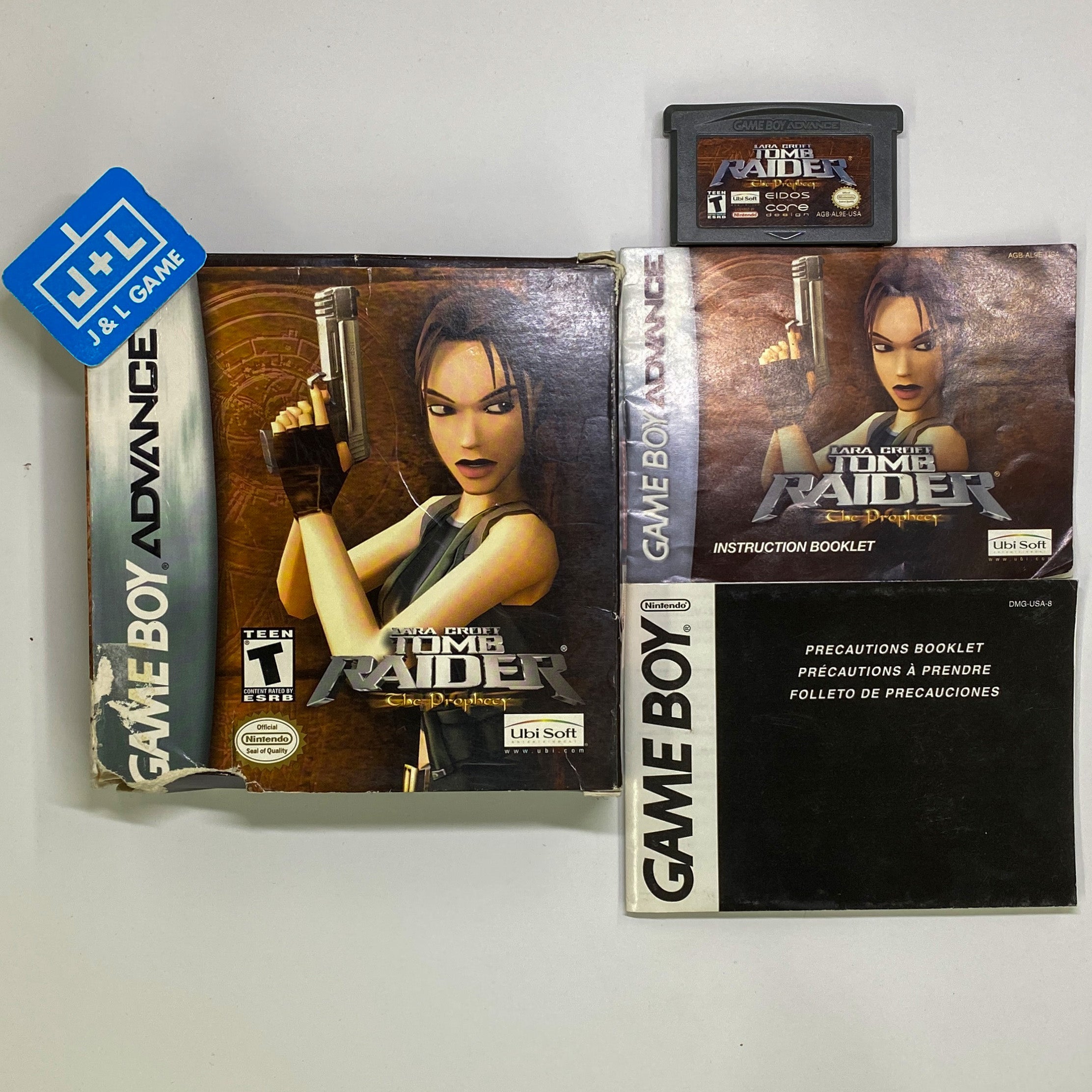 Nintendo shops Game Boy Advance Case + Buffy + Tomb Raider